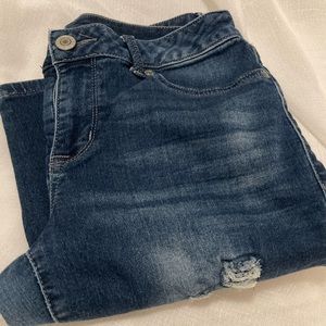 Maurice slim fit stretch jeans with finished hem size 9 Reg